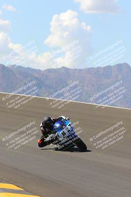 media/Oct-03-2022-Moto Forza (Mon) [[5f077a3730]]/Beginner Group/Session 2 (Turn 10)/